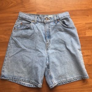 Vintage Levi’s Jean Shorts